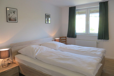 Eifelstern - Schlafzimmer mit Doppelbett